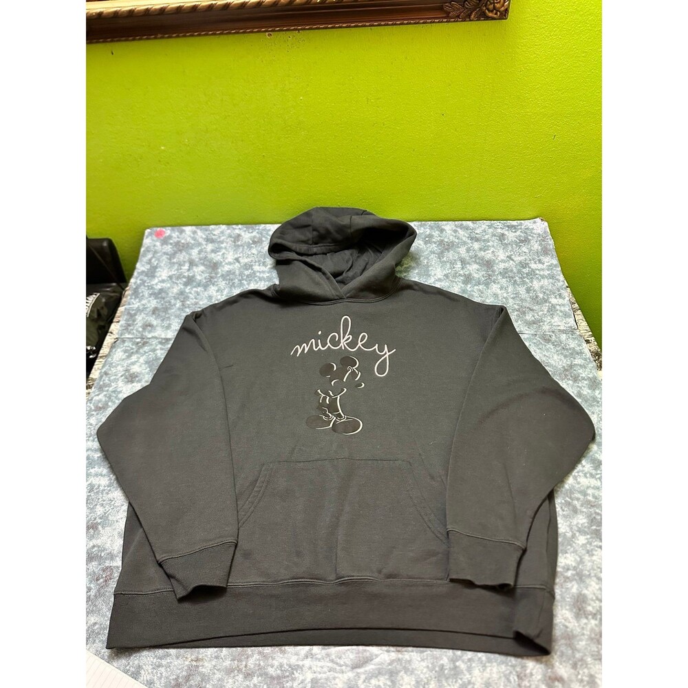 Disney Men’s Mickey Mouse Style Gray Hooded Sweater size M